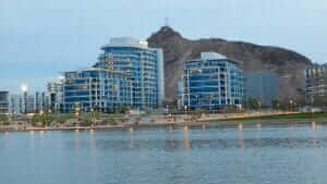 tempe lakefront